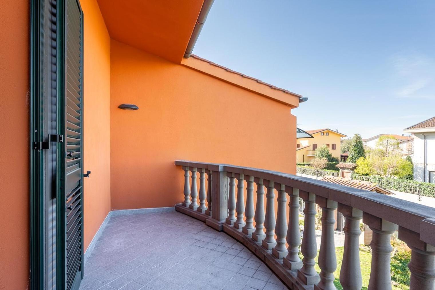 Отель Casa Fiorita Stabbia Экстерьер фото