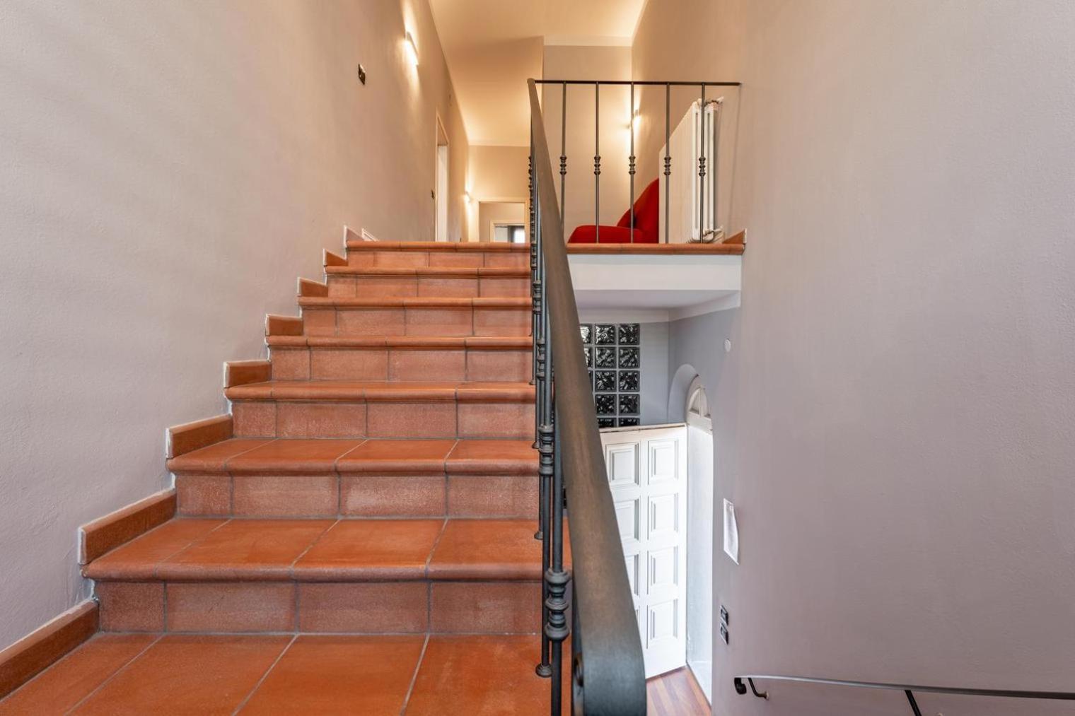 Отель Casa Fiorita Stabbia Экстерьер фото